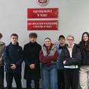 LEKCJA PRAWA POZA SZKOŁĄ – WIZYTA UCZNIÓW W SĄDZIE REJONOWYM W NISKU